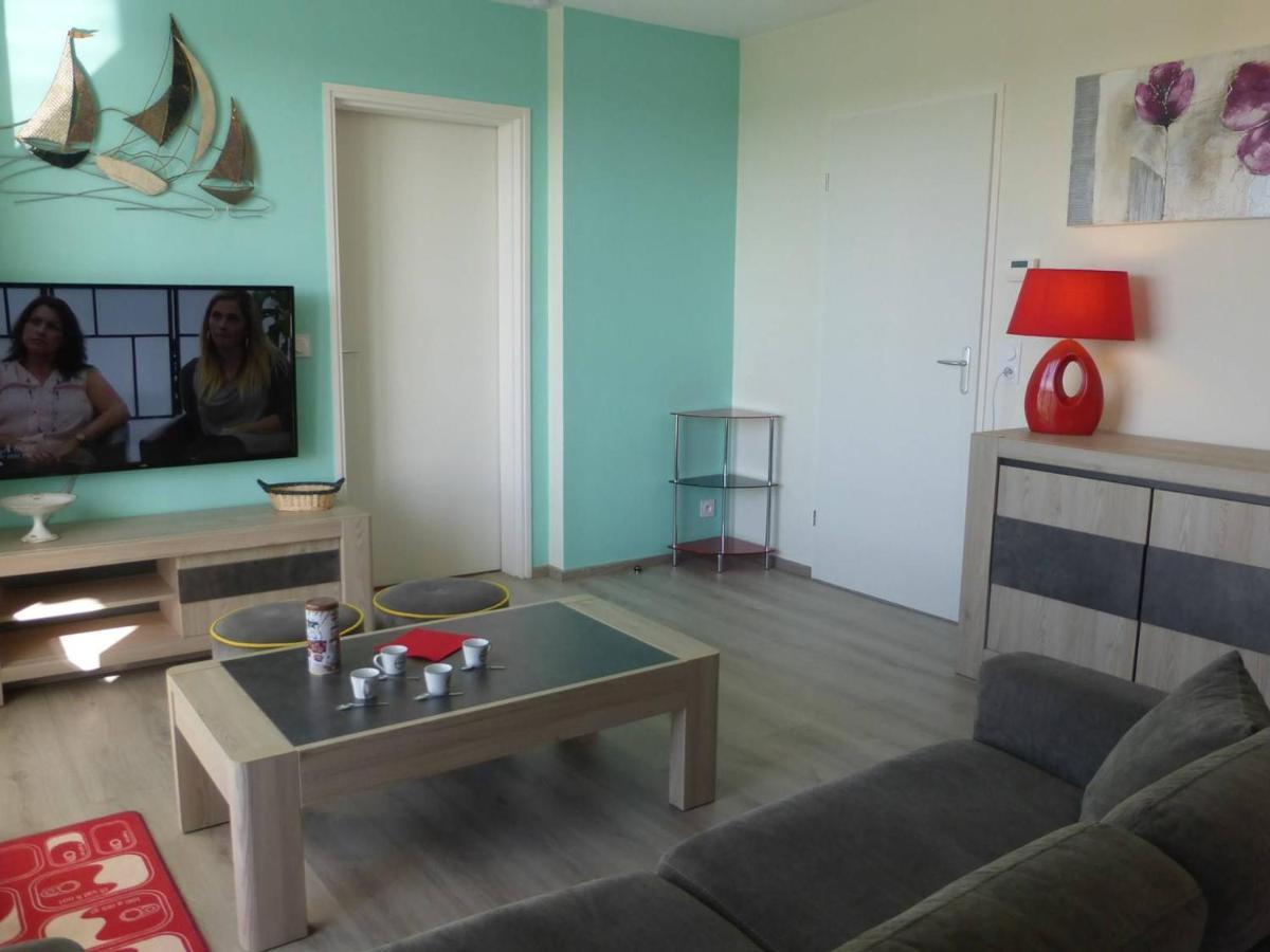 Appartement 2 Pieces Avec Balcon, Parking Et Proche Plage A Saint-Gilles-Croix-De-Vie - Fr-1-224-587 Exterior foto