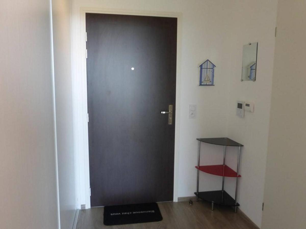 Appartement 2 Pieces Avec Balcon, Parking Et Proche Plage A Saint-Gilles-Croix-De-Vie - Fr-1-224-587 Exterior foto